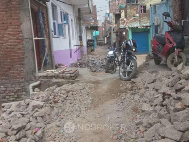 Plot For Sale In Noida Sector 62