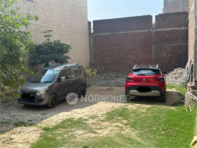 Plot For Sale In Old Gated Community/plots, Nangloi, Delhi In Friends Enclave 2