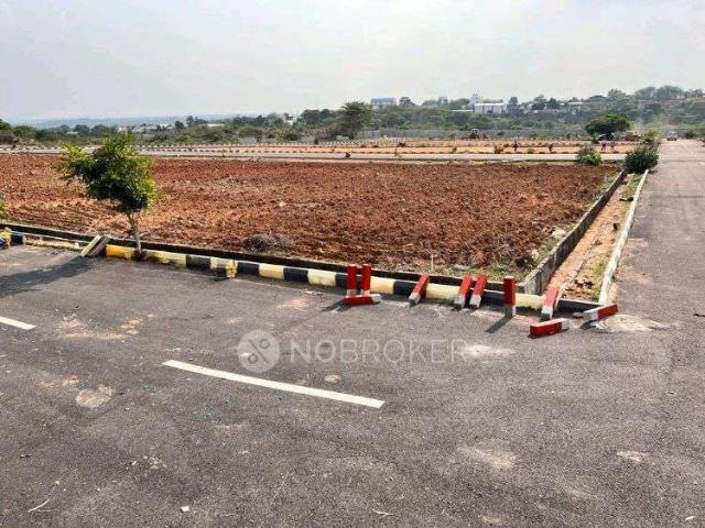 Plot For Sale In Oraiyan Vistra In J. P. Nagar