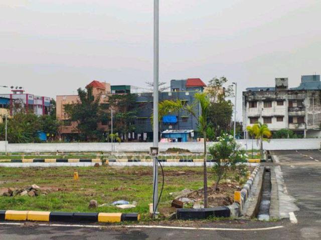 Plot For Sale In Elite Parvathy Enclave In W546+f55, Madamb