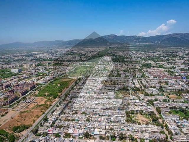 Plot for sale in g9 40x80 near kashmir highway