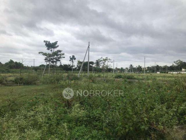 Plot For Sale In Hemmigepura Ward 198