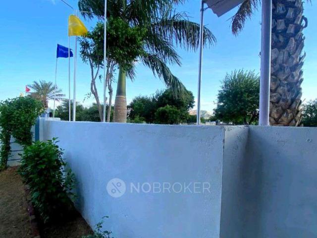Plot For Sale In Heritage Green In Roshan Pura