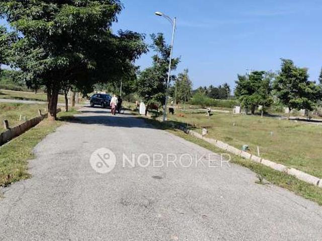 Plot For Sale In Sarjapur Railway Mens Hcs Layout In Sarjap
