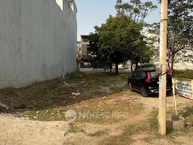 Plot For Sale In Sector 64