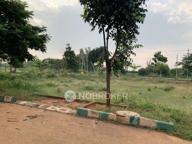 Plot For Sale In Shiv Vatika In Kammanahalli