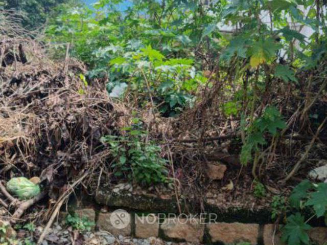 Plot For Sale In Singapura