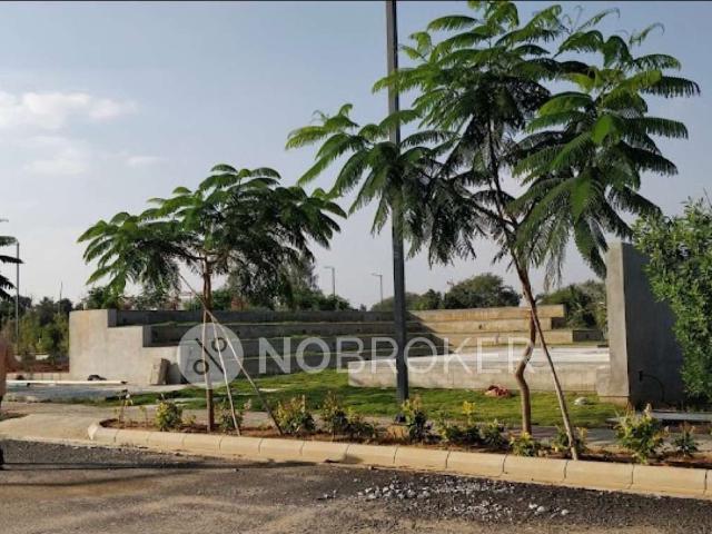 Plot For Sale In The County Address