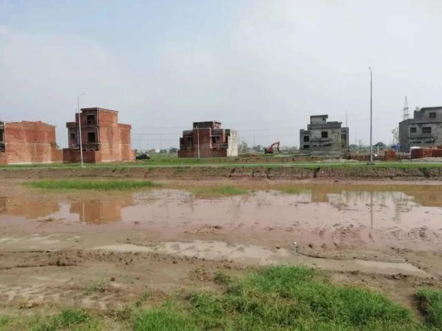 Plot for sale urgently in rose block Lahore Park View Villas ID 25066