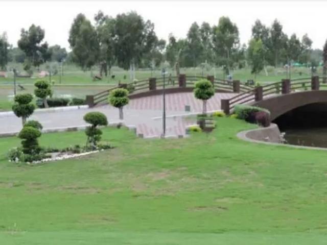 Plot for sale 10 marla Block A central park housing scheem Lahore Central Park Housing Scheme ID 68482