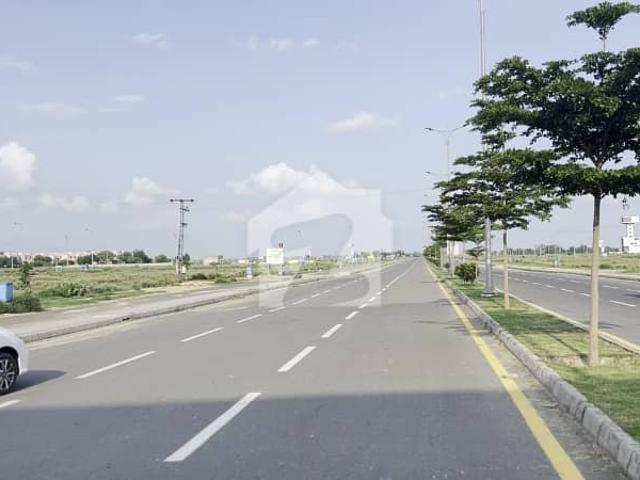 Plot # r 1741 6 marla corner residential plot located in the best block of dha lahore