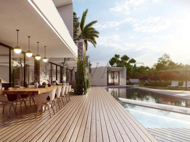 Plot with Approved Project in Prestigious Vilamoura Location