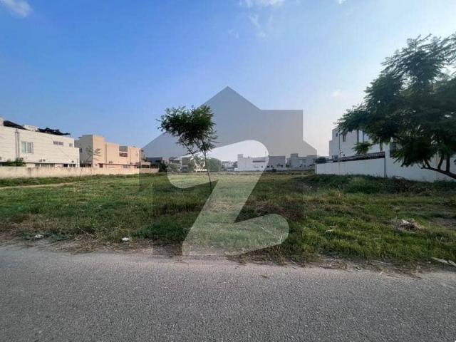Residential plot located in the best block of dha lahore