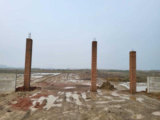 Plots available at very lowest prices on Zero Cost EMI starting from 5000 only