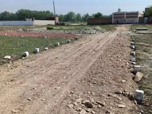 Plots Peshawar ID 31557