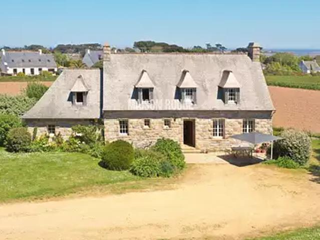 Plougrescant 22820 Achat / Vente maison 6 pièces t6 au dernier étage