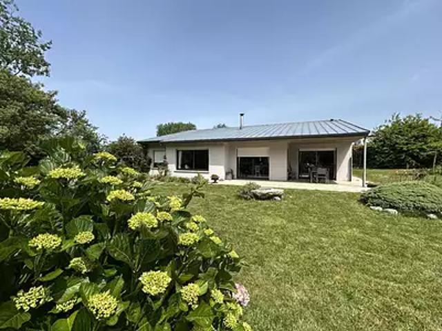 Ploudalmézeau 29830 Achat / Vente maison 5 pièces t5 au dernier étage