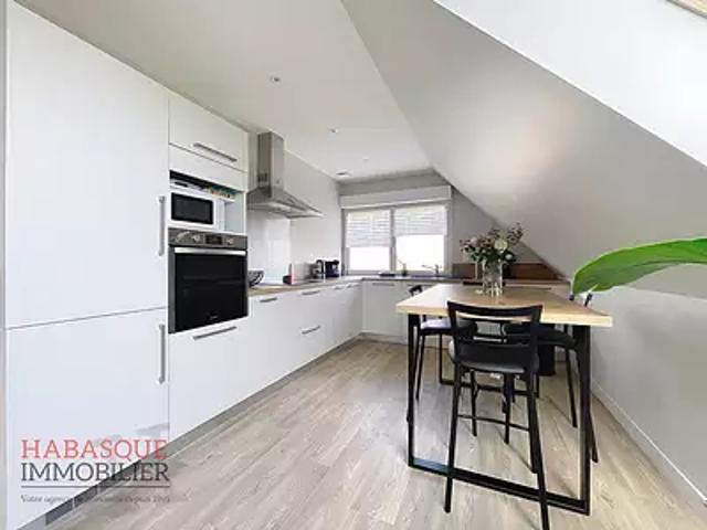 Plouider 29260 Location appartement 4 pièces t4 au dernier étage cave