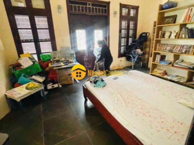 Plô cầu giấy, 100m2, 7t, mt8.5m, ngõ ô tô tránh, đầu tư giữ tiền cực đẹp, chỉ 53 tỷ