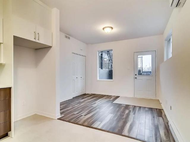 Plateau Magnifique Logement 3 1/2 Dans Un Secteur Calme