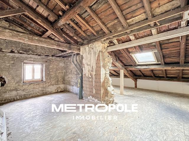 PLATEAU À AMÉNAGER 71m2 150m2 au sol