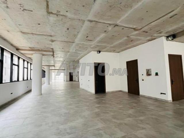 Plateau à louer 850 à 900 m² – Florida Center Parc