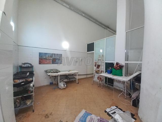 Plateau Bureau 45 m² au RDC à Maarif Ghandi