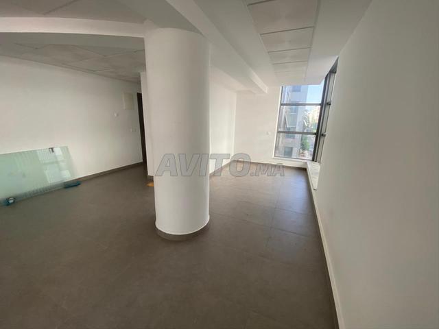Plateau bureau 64 m²