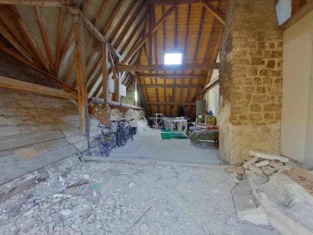 Plateau brut sur la commune de Rochejean