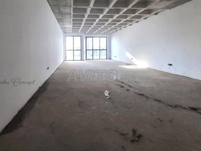 Plateau de bureau neuf 65m2 Garage Palmier