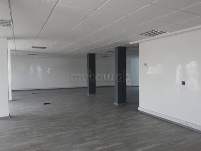 Plateau de bureau sur Bd ABDELMOUMEN