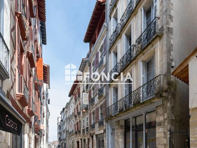 Plateau de 39m2 rue bourgneuf