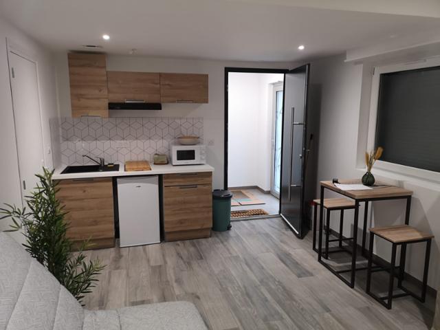 PLATEAU DE 5 APPARTEMENTS GARE VIOTTE