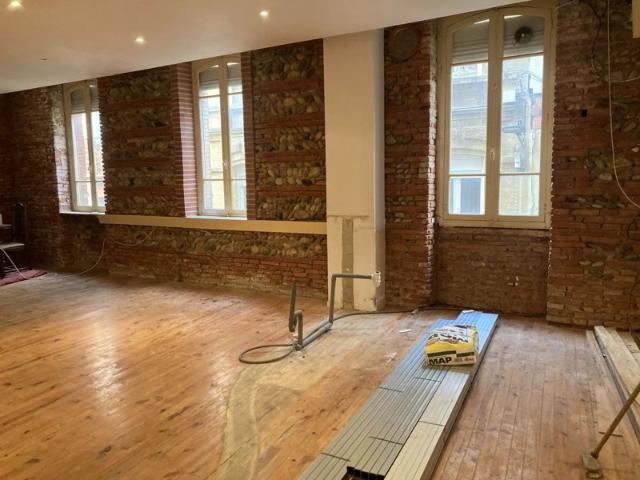 Toulouse, Plateau viabilisé 95 m2 env