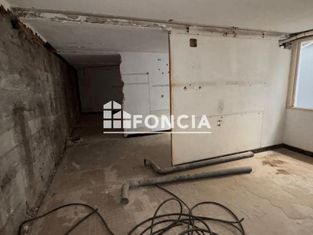 Plateau 25 m² à rénover – Idéal investissement à Lourdes