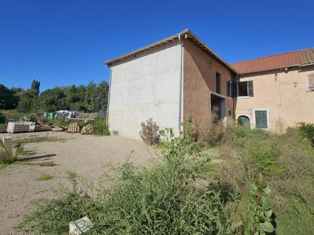 Plateaux viabilisés 166m² Saint Didier de Formans