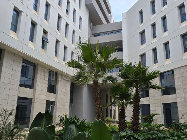 Plateaux de bureaux à partir de 255m² à CFC