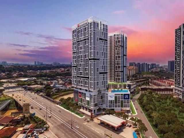 platinum arena, condominium