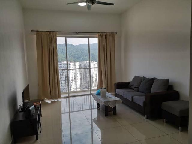 Platinum III Condominium furnished High Floor 2 cp Teluk Kumbar