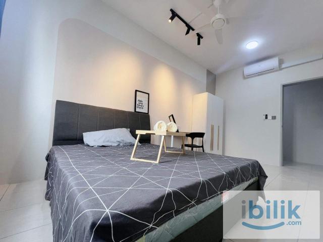 Platinum oug | newly renovated & move in ready!