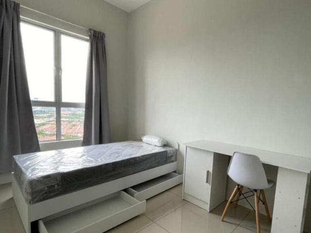 Platinum OUG Single RoomAvailable To Rent