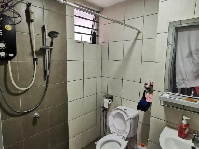 platinum oug residence, condominium