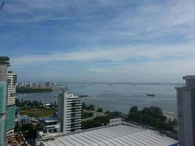 Platino Condominium, Jelutong