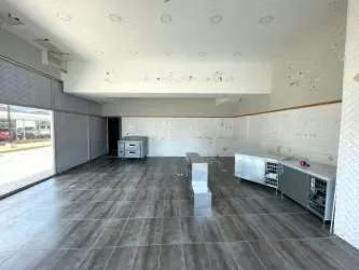 Plaza 4 altos colón alquilo local de 455 m2 a $4,450 en planta baja | espacios por usd 4450.00 en Cristóbal