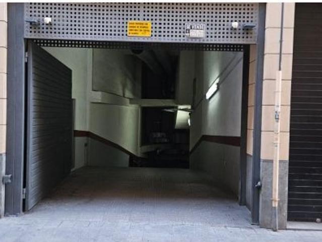 Plaza de aparcamiento en venta en el centro de Alicante
