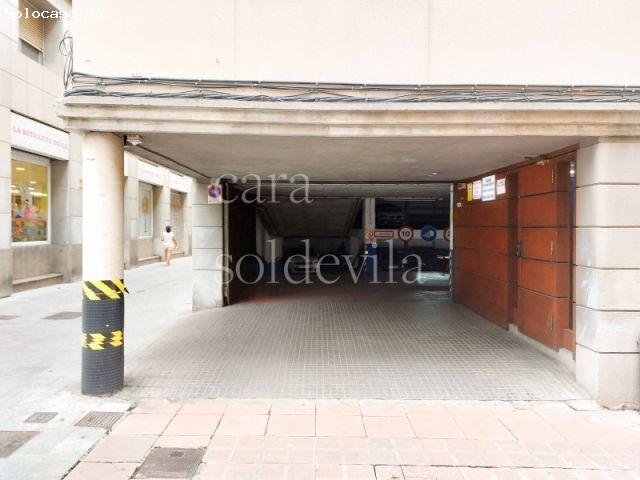 Plaza de aparcamiento en venta en el centro de Vic