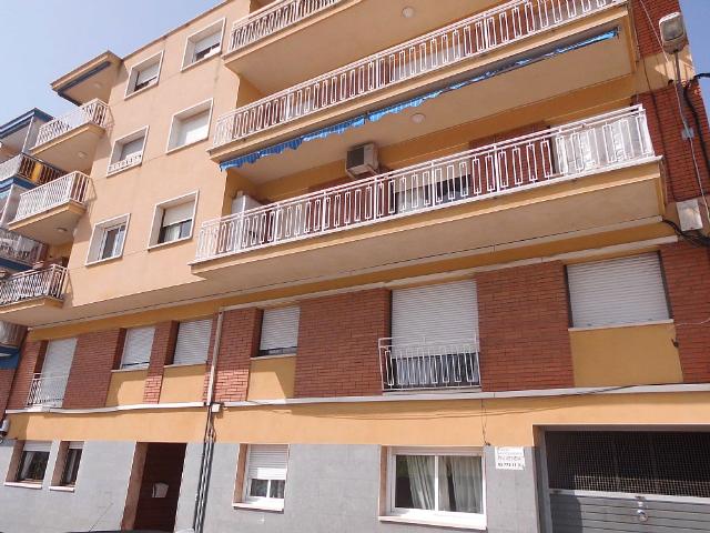 Plaza de garaje con acceso por rampa en Avinguda Pau Casals en Castellbisbal