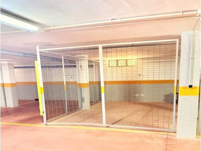 PLAZA DE GARAJE CERRADA EN VENTA