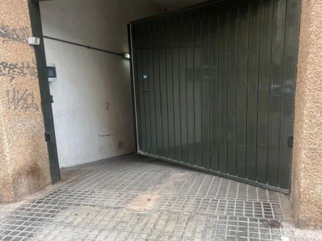 PLAZA DE GARAJE EN CALLE SAN LEANDRO