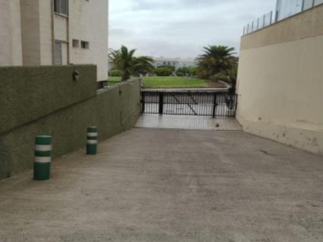 Plaza de Garaje en Ciudad Jardín La Minilla